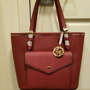 Michael Kors Brand new bag for sale (never used)